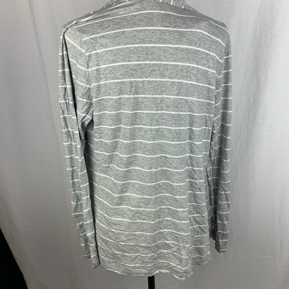 Tommy bahama cardigan - Picture 4 of 5